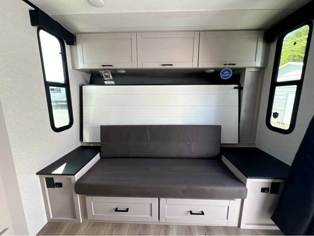 2026 JAYCO JAY FEATHER AIR 19MBS - Image 12
