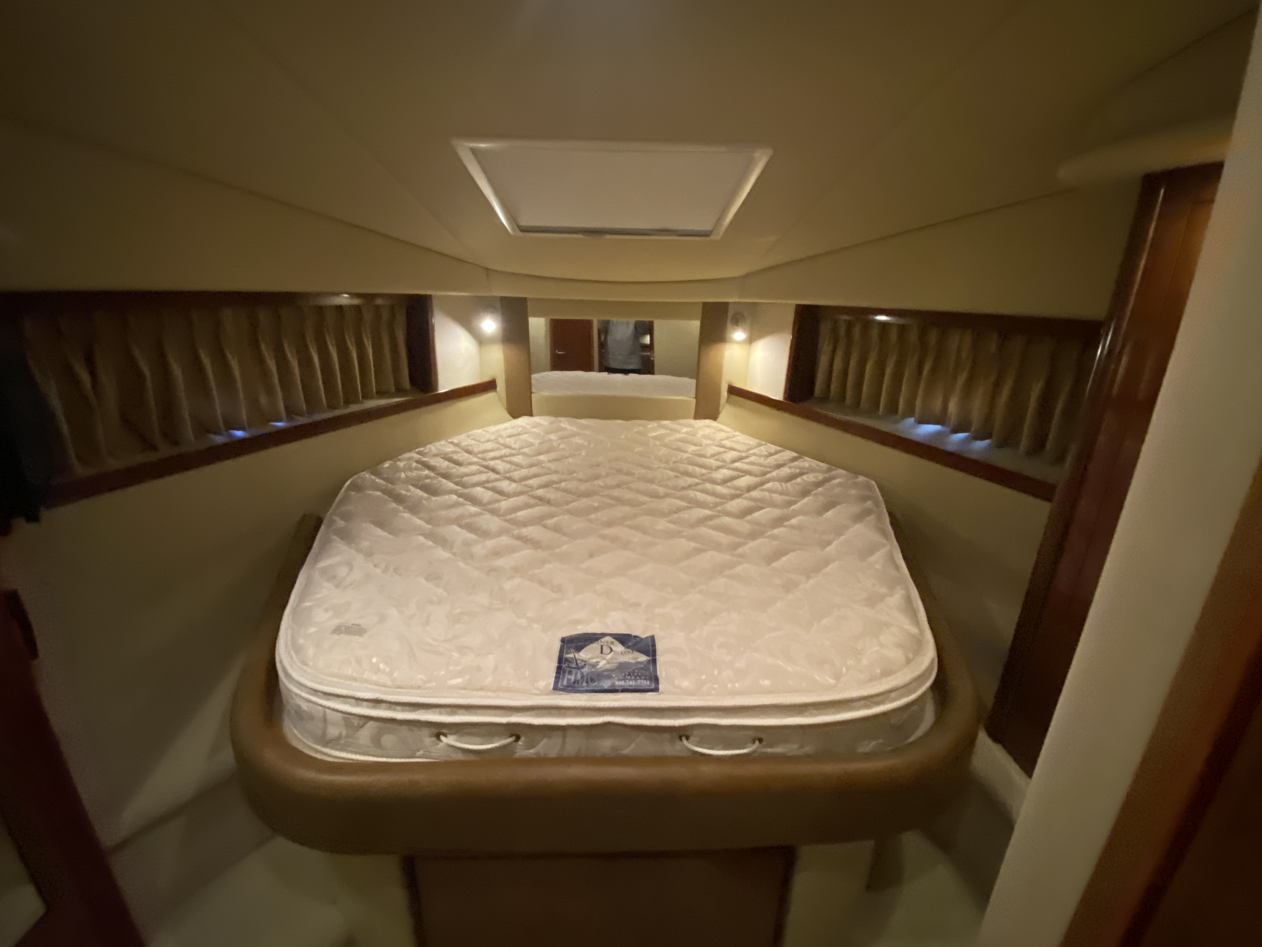 2006 Sea Ray 38 Sundancer - Image 35