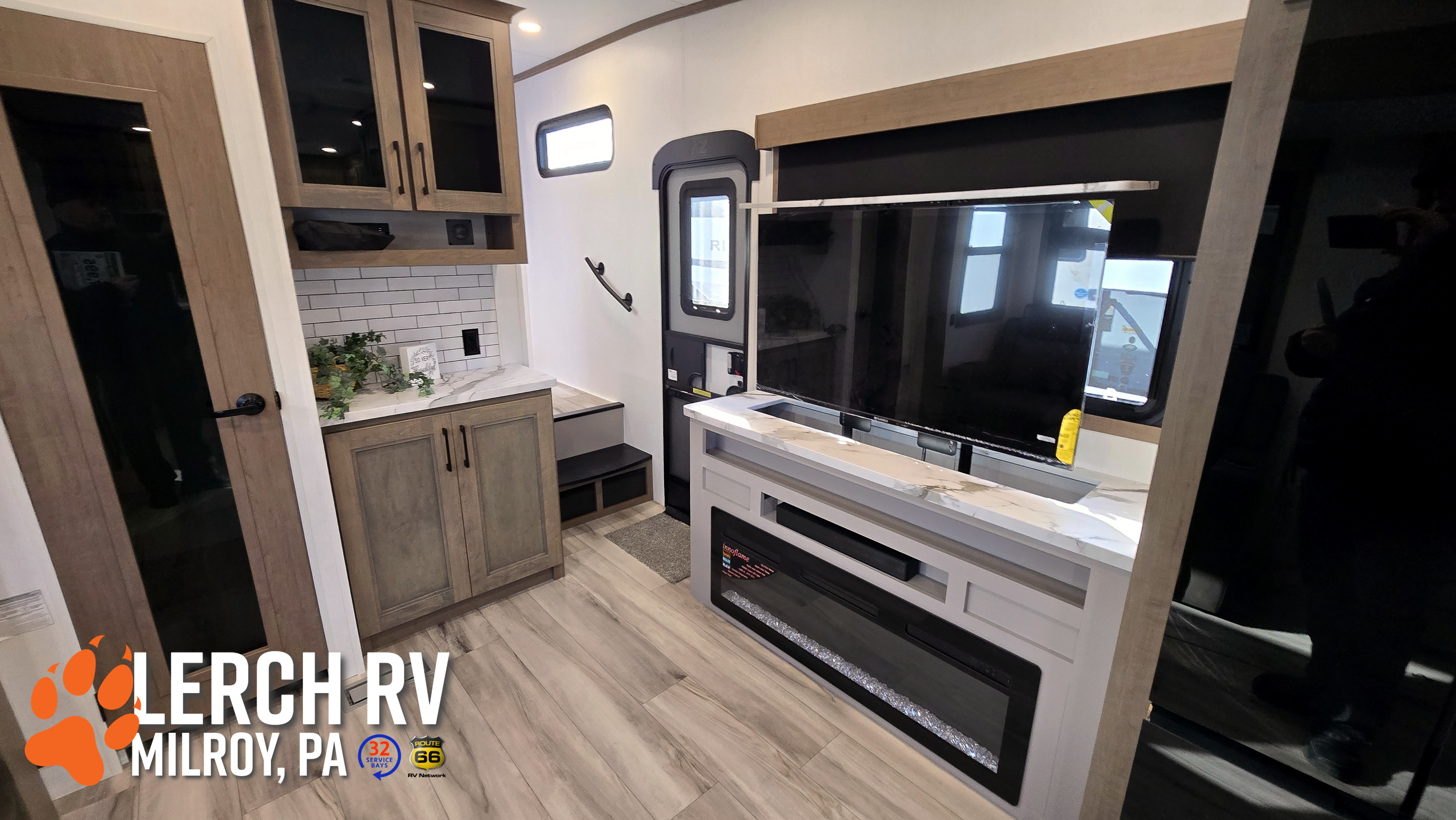 2026 KZ RV Durango HT D240RKD - Image 28