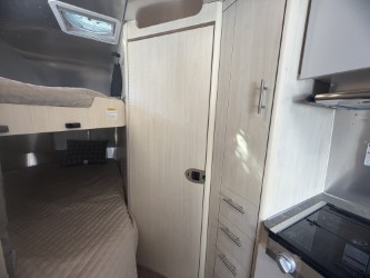 2026 AIRSTREAM FLYING CLOUD 30FBBT - Image 14