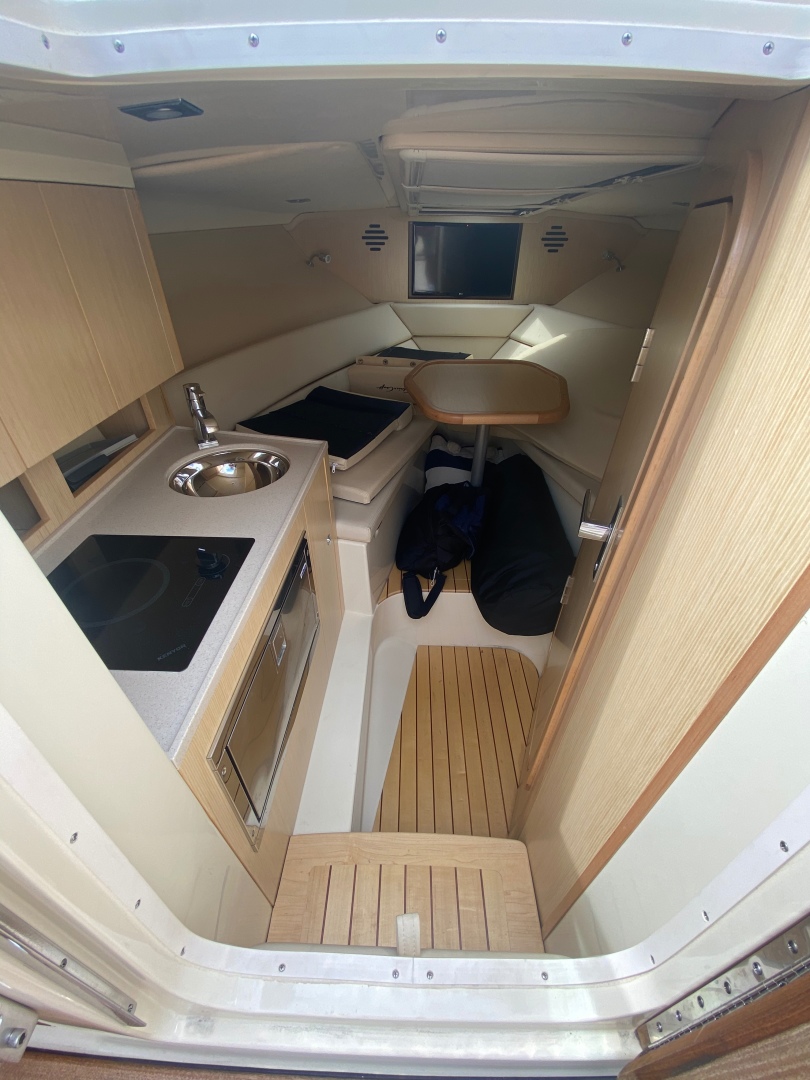 2018 Chris-Craft Corsair 34 - Image 31