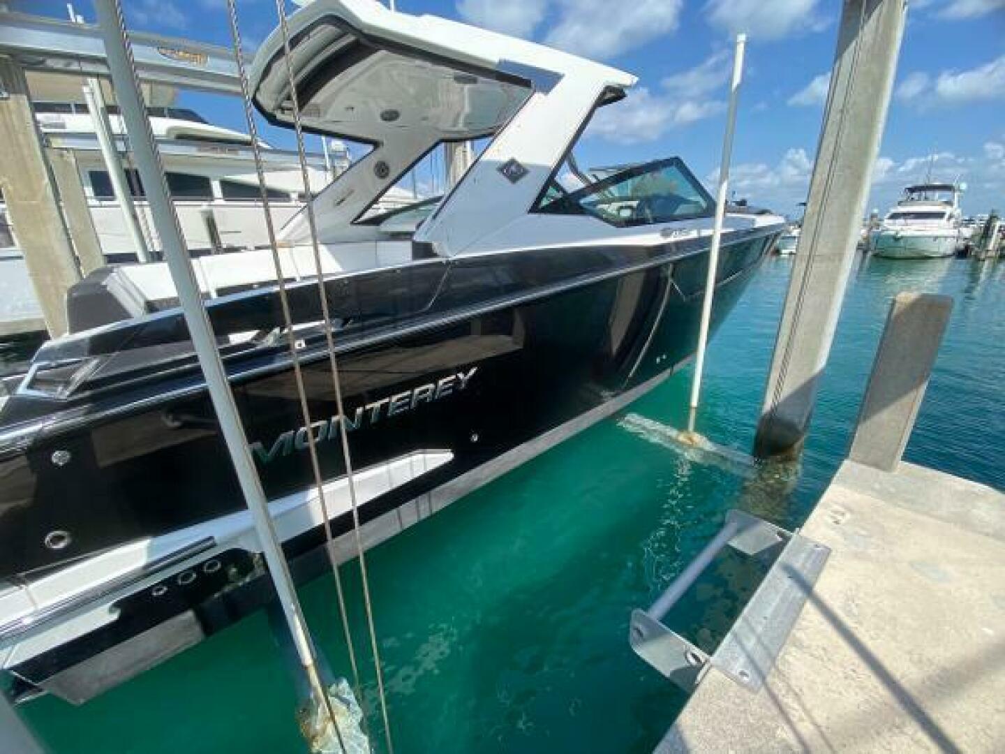 2018 Monterey 385 SE - Image 7
