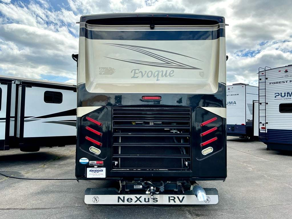 2019 NEXUS 37XCE - Image 3