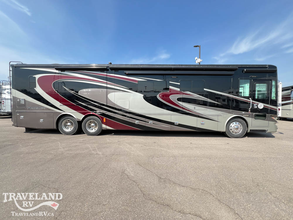 2015 Tiffin Phaeton 42 LH - Image 11