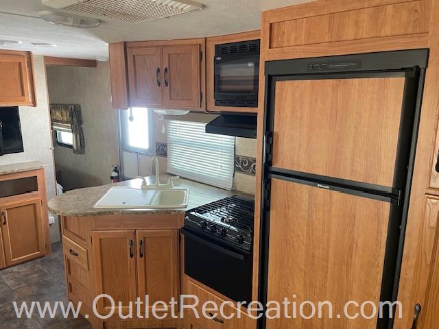 2011 Keystone Sprinter 26BH - Image 8