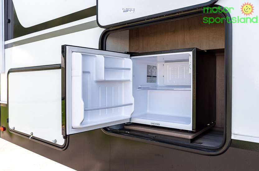 2026 KZ RV Durango Half-Ton D256RKT - Image 24