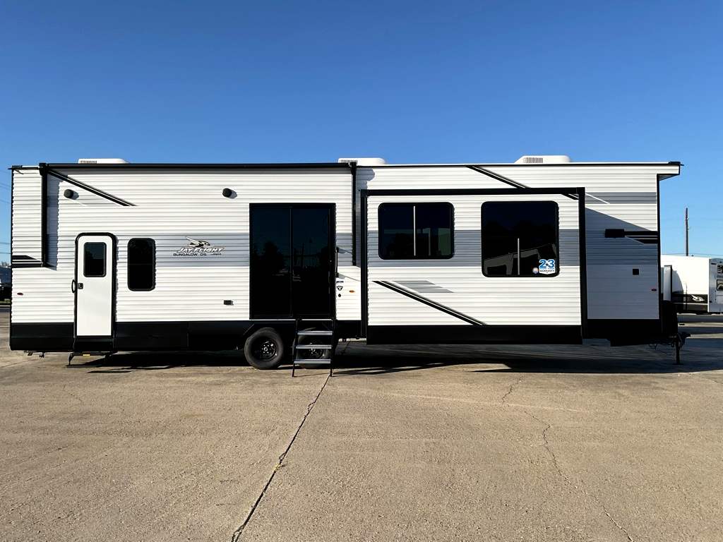 2026 JAYCO JAY FLIGHT BUNGALOW 404 LOFT - Image 27