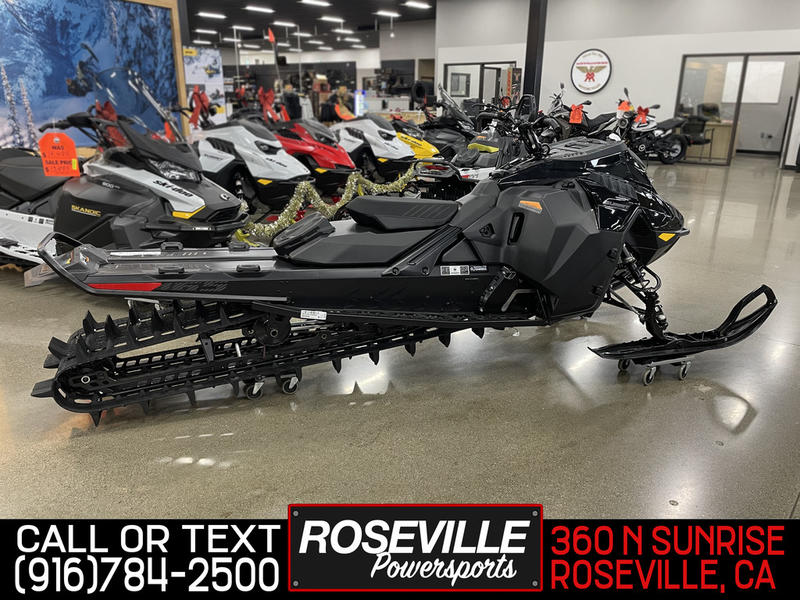 2025 Ski-Doo SUMMIT ADR W/EDGE 165 850 E-TEC 3.0 - Image 1