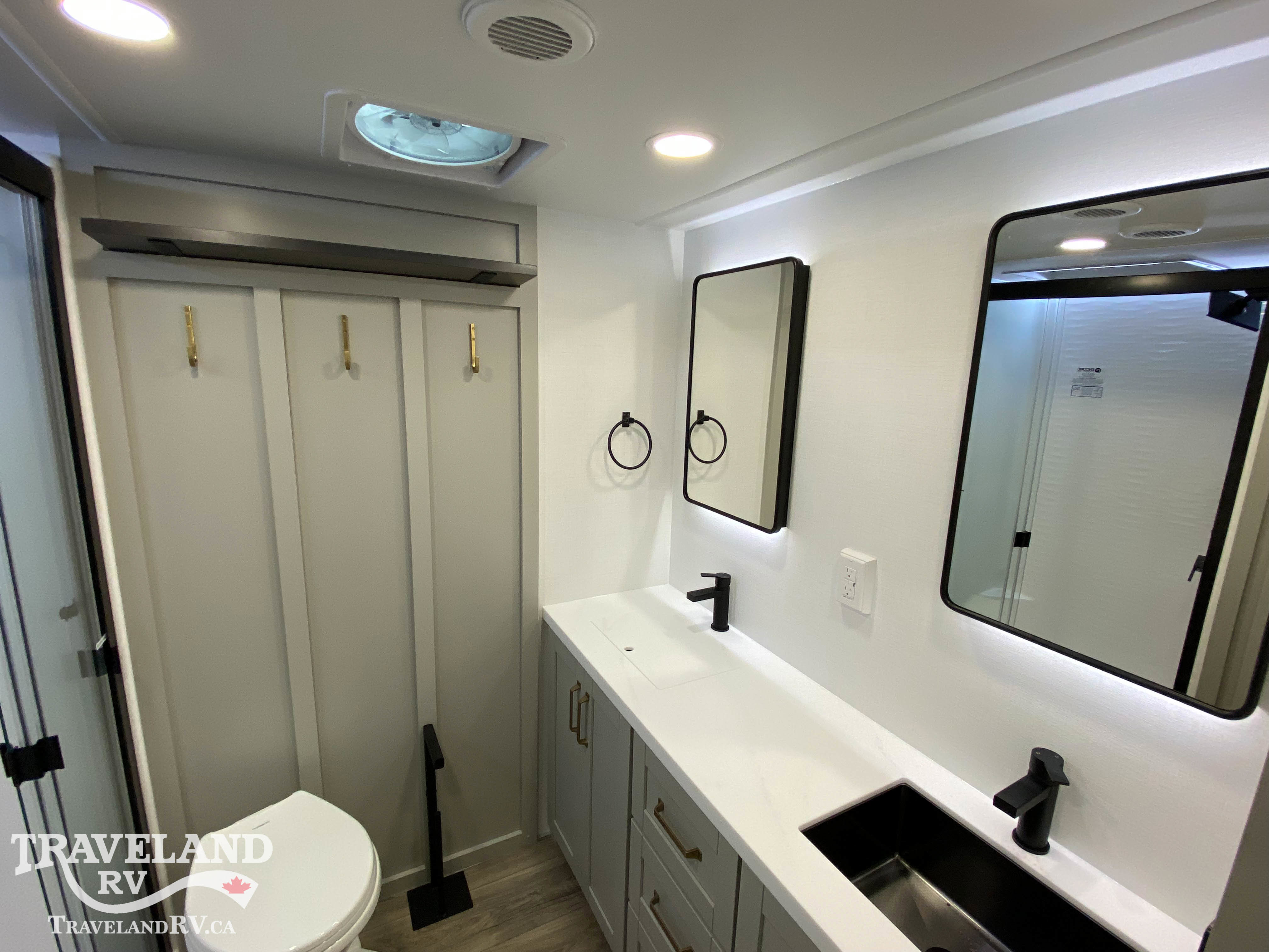 2026 Brinkley RV Model Z 3600 - Image 28