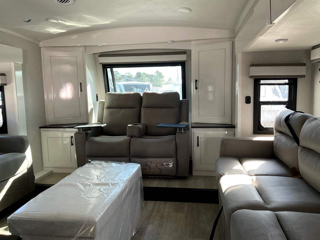 2026 JAYCO PINNACLE 39 FLOK - Image 7