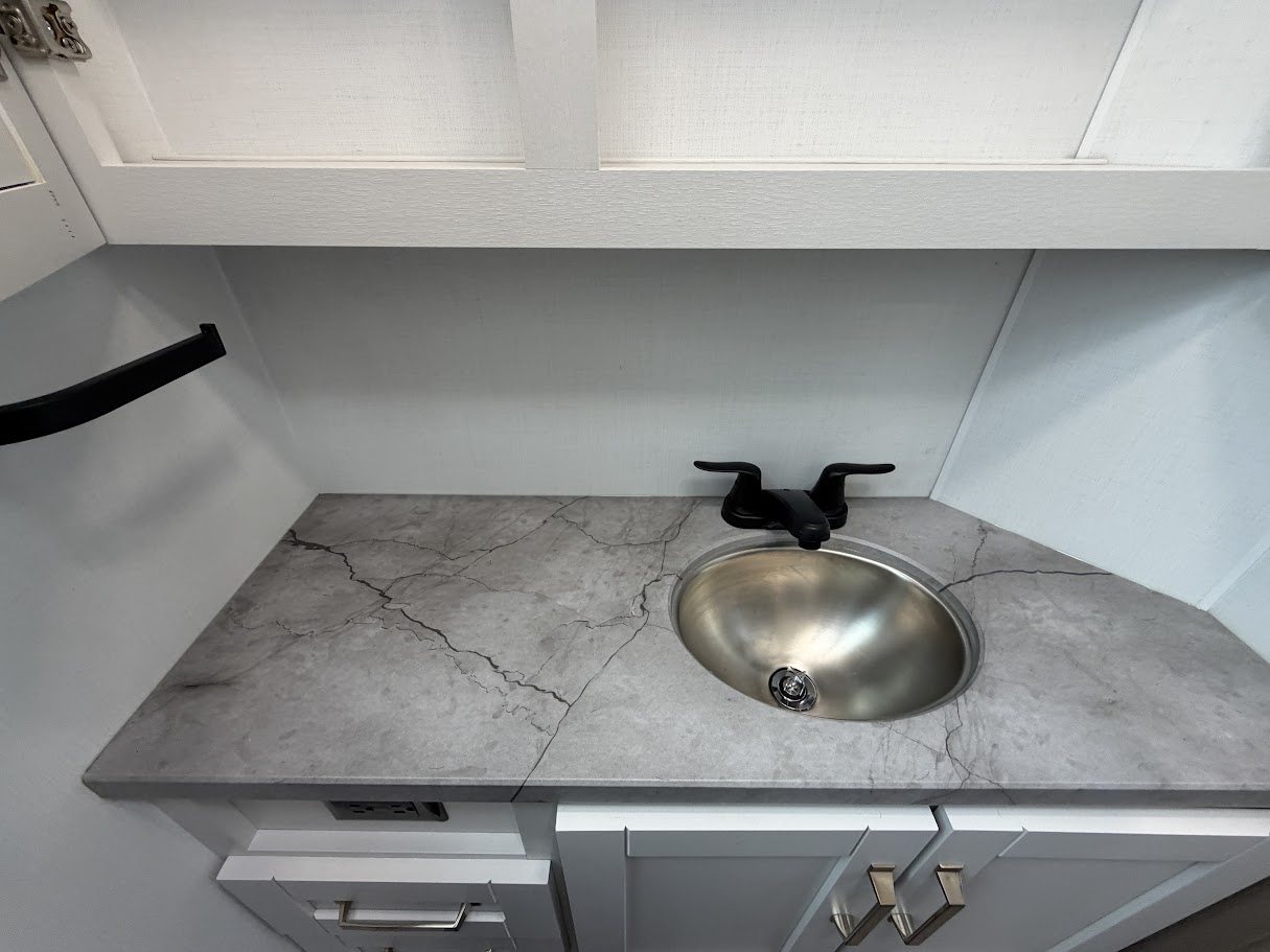 2027 JAYCO GREYHAWK 29MV - Image 48