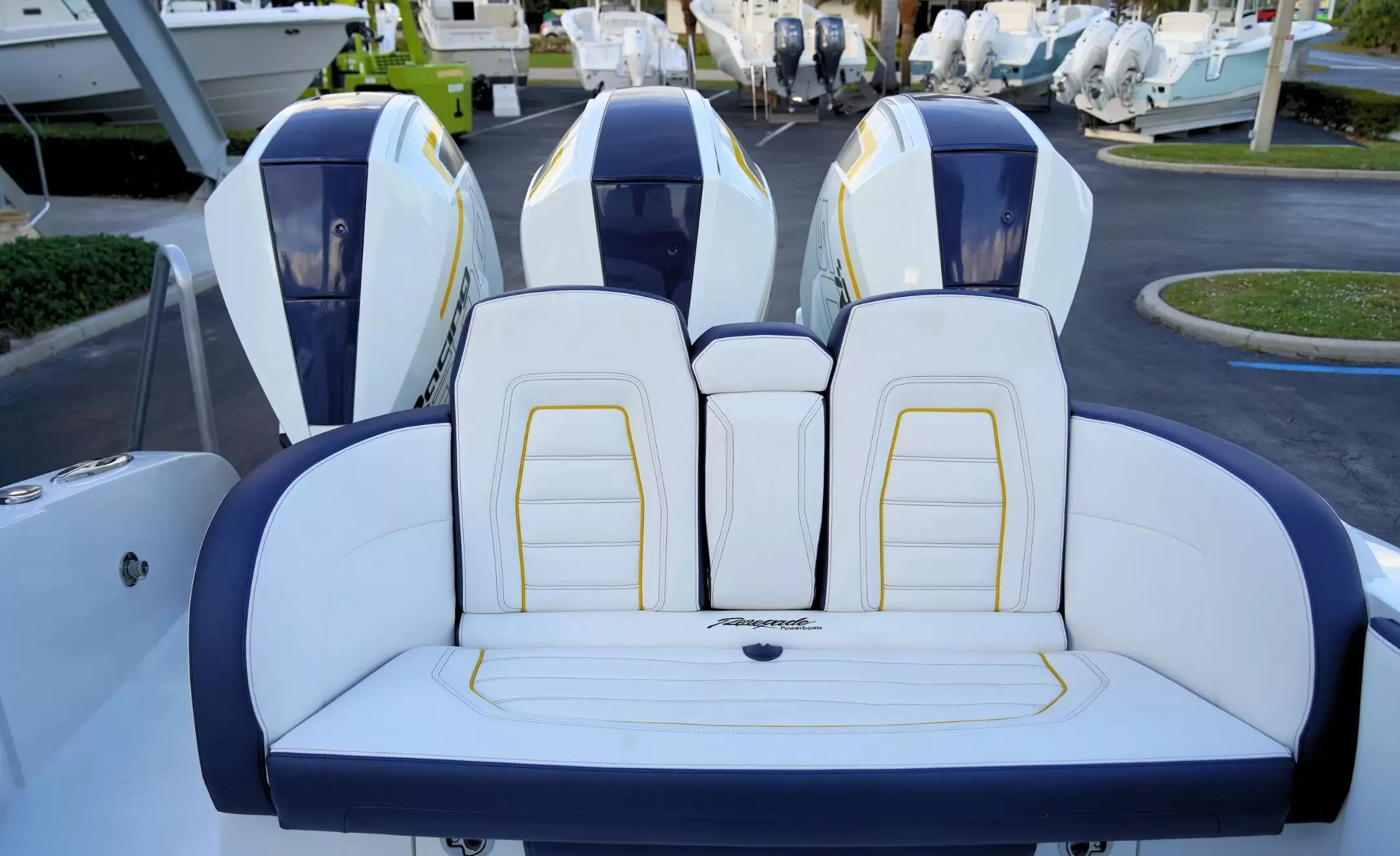 2026 RENEGADE 38 OPEN - Image 6