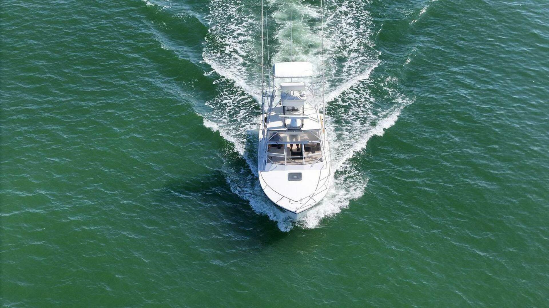 1999 Carolina Classic 28 Express - Image 27