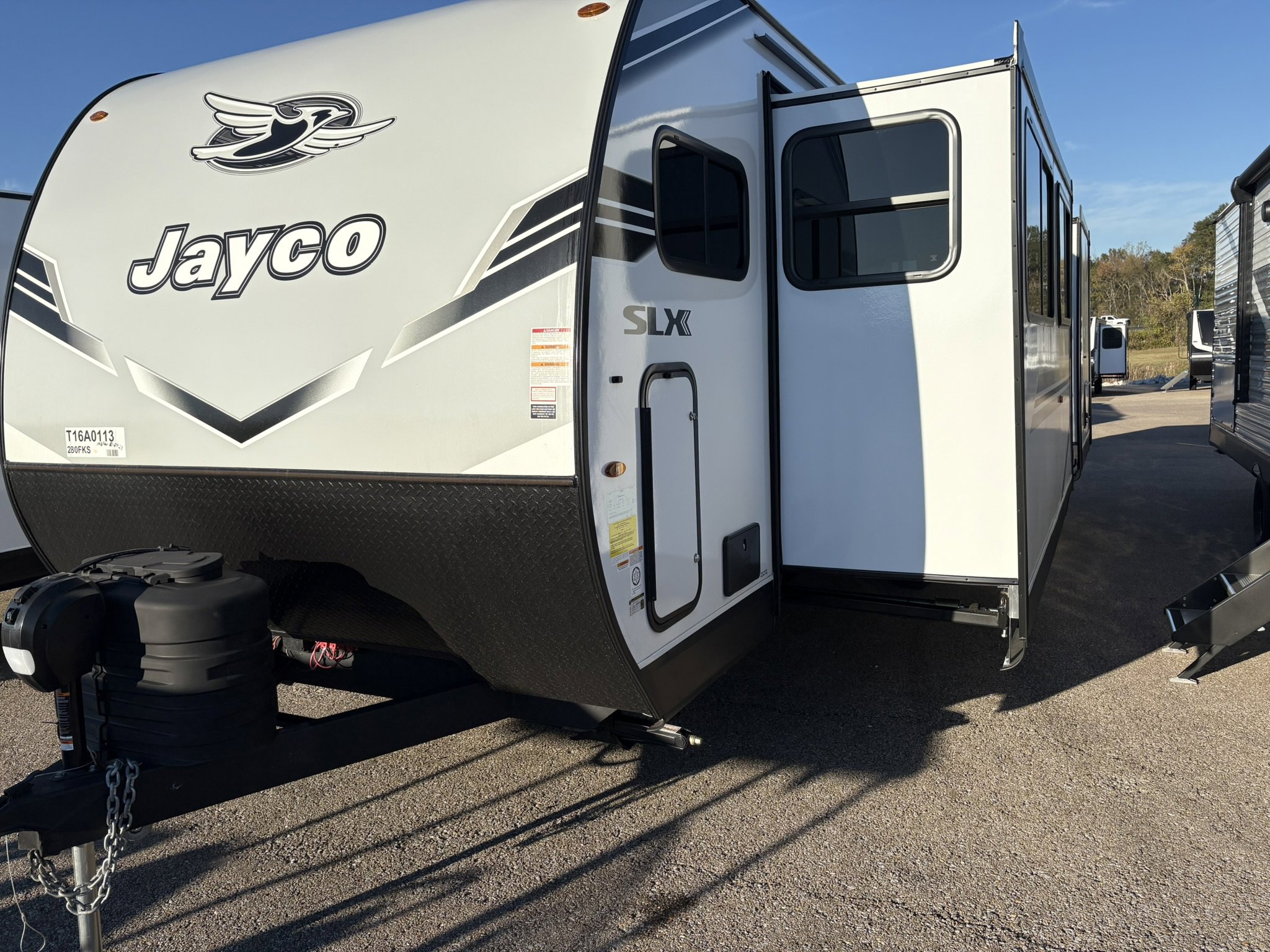 2026 JAYCO JAY FLIGHT SLX 280FKS - Image 3