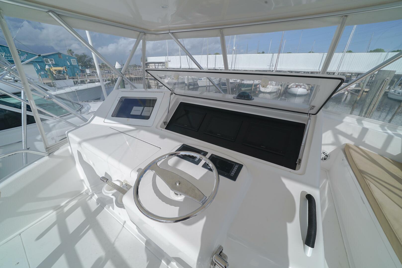 2007 Viking 45 Convertible - Image 38
