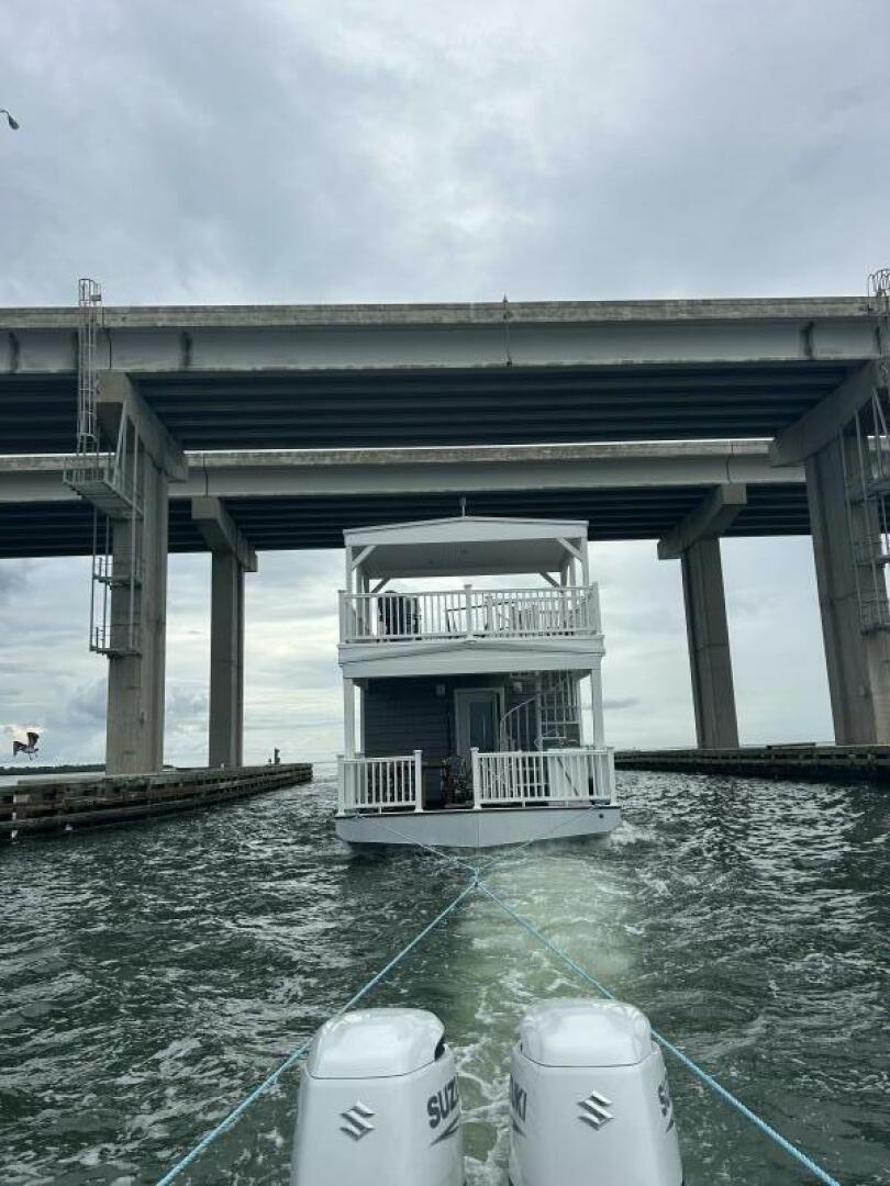 2019 Harbor Home Cozy Cottage 52' x 16' Tiny Boat - Image 24
