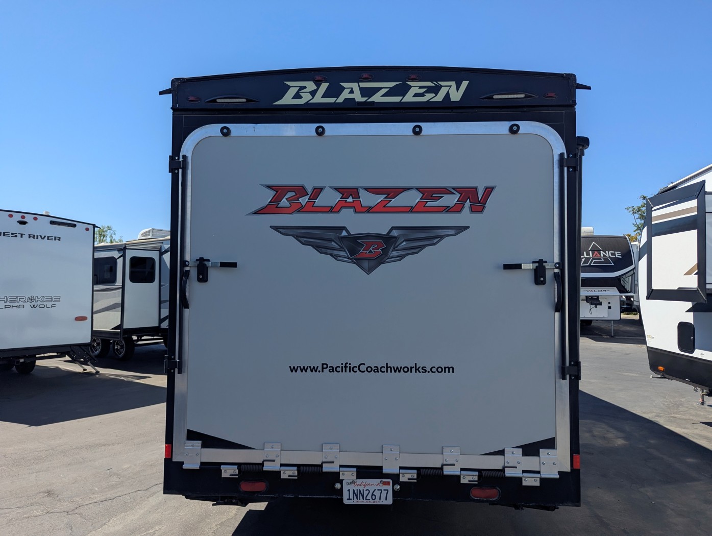 2021 PACIFIC COACHWORKS BLAZEN 2614 - Image 7