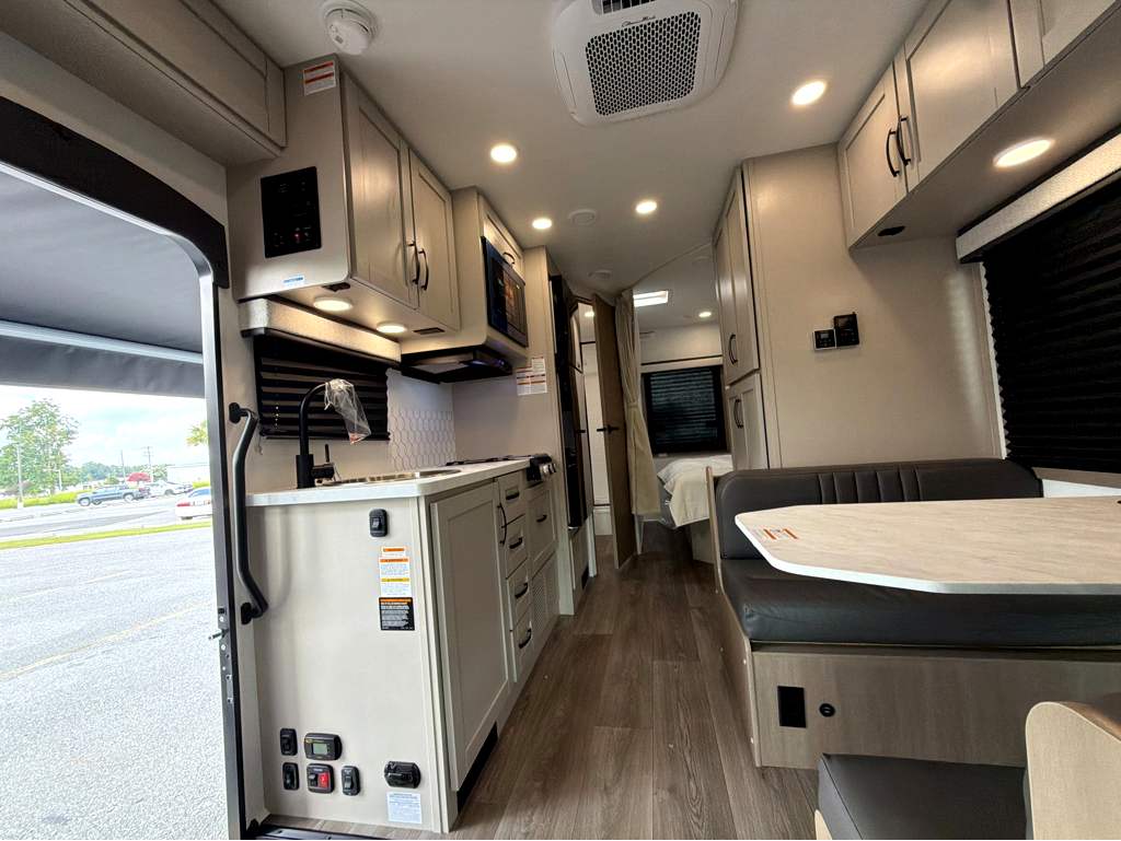 2027 ENTEGRA COACH ODYSSEY SE 22C - Image 35