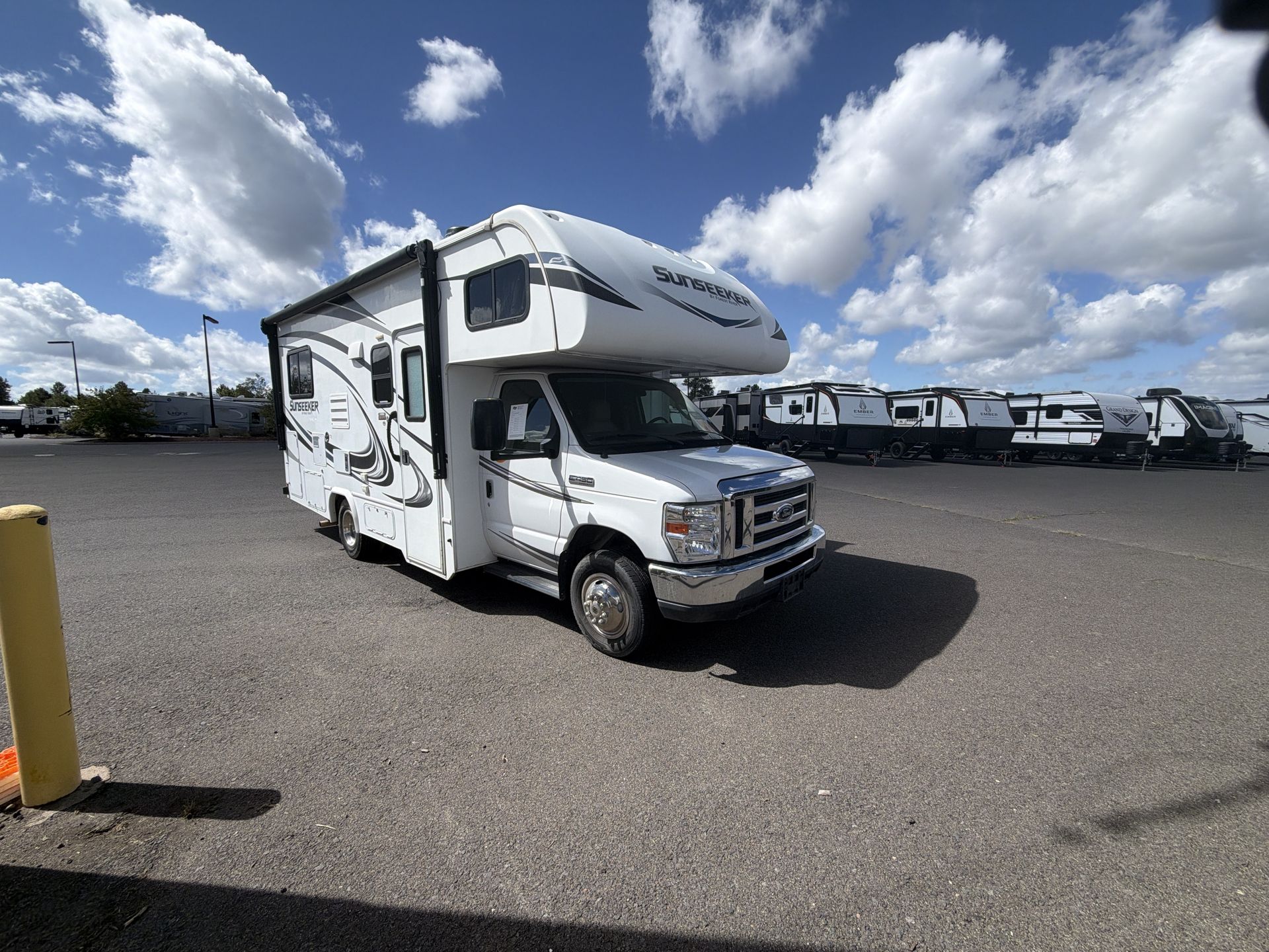 2020 Forest River Sunseeker 2290S - Image 14