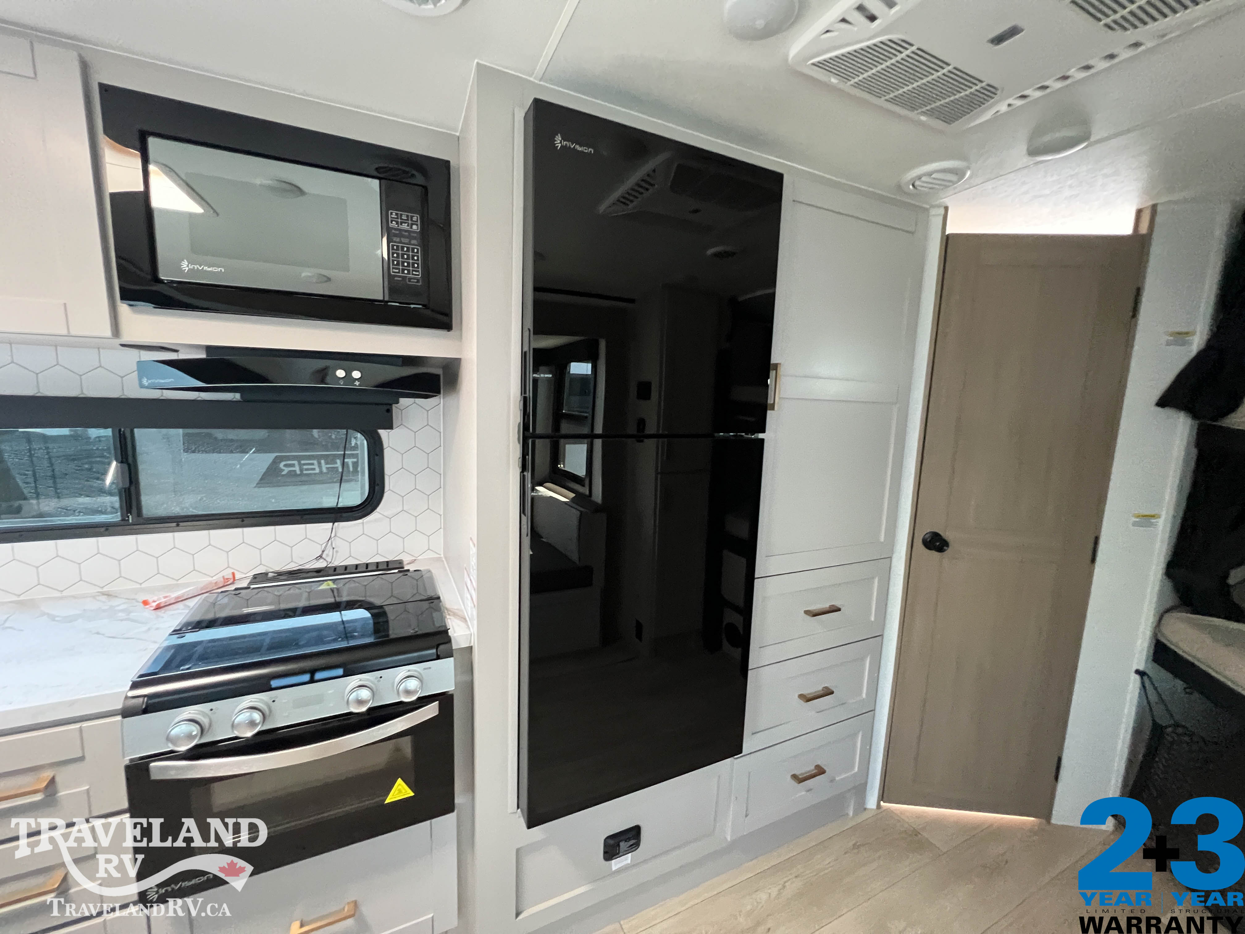 2027 Jayco Jay Feather 29BHB - Image 23