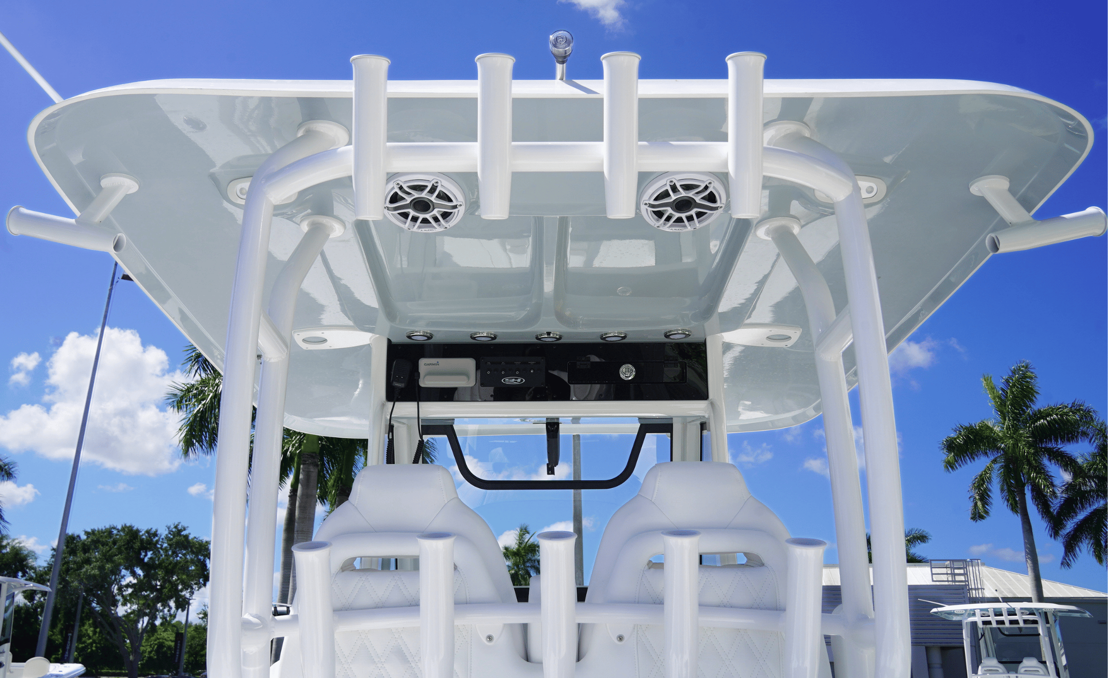2027 SEA HUNT GAMEFISH 30FS - Image 14