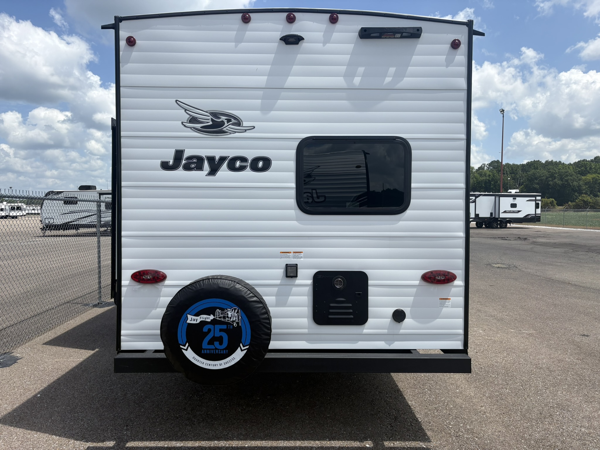 2027 Jayco Jay Flight SLX 261BHS - Image 5