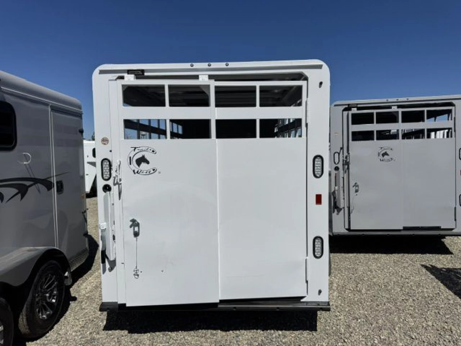 2027 TRAILS WEST ADVENTURE II 17' STOCK - Image 3