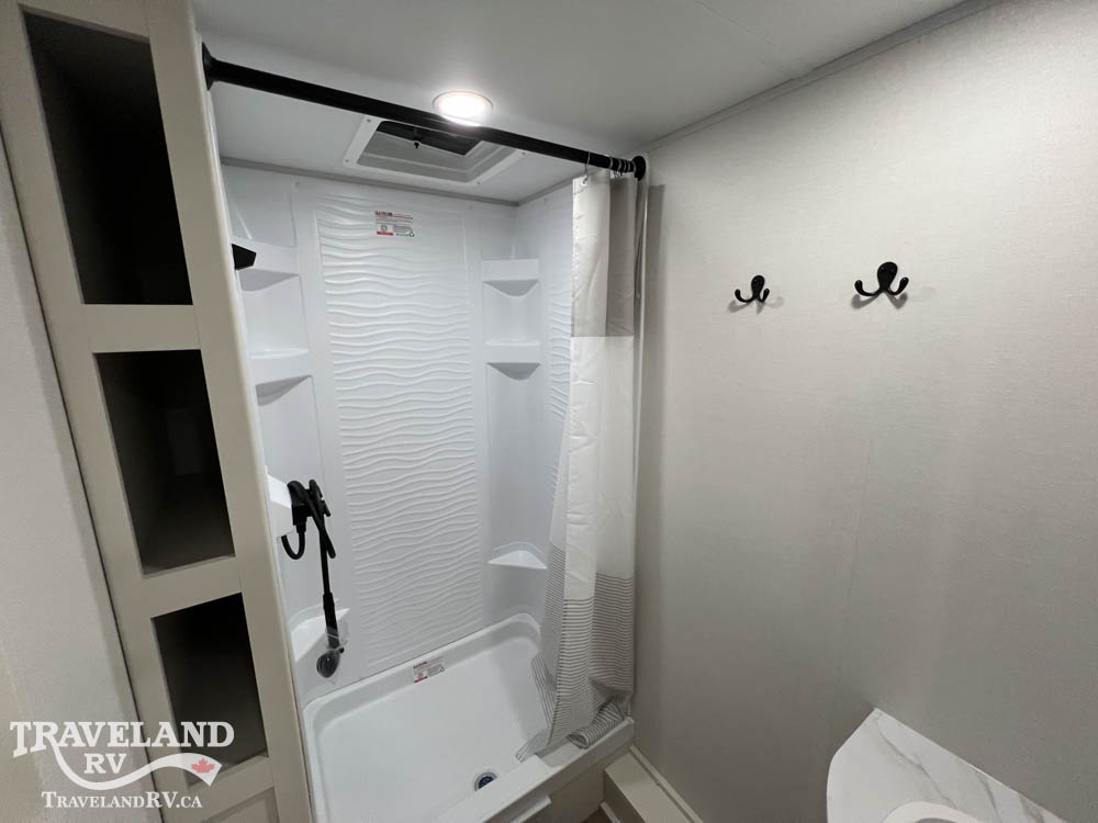 2026 Grand Design Transcend ONE 161DB - Image 23