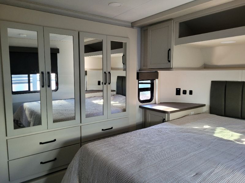 2026 Grand Design Momentum G-Class Fifth Wheel 394G - Image 23