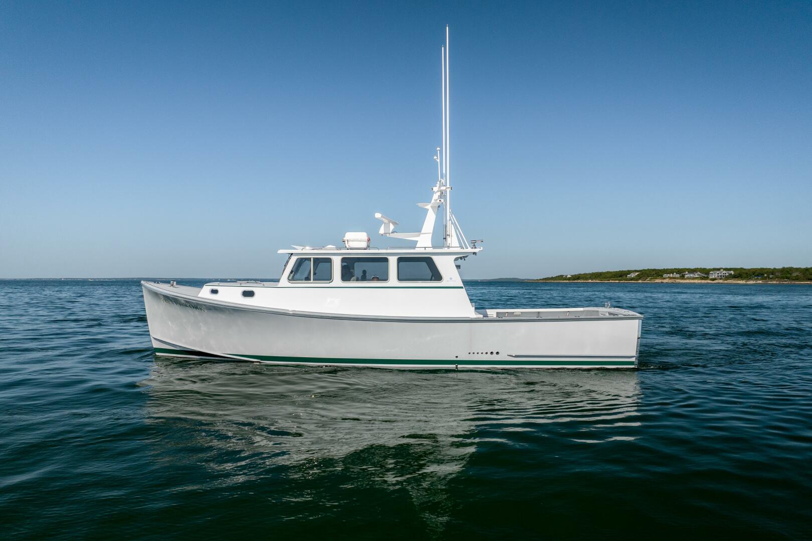 2025 Mussel Ridge 42 Downeast - Image 14