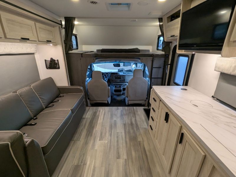 2024 Forest River Sunseeker 3010DS - Image 22