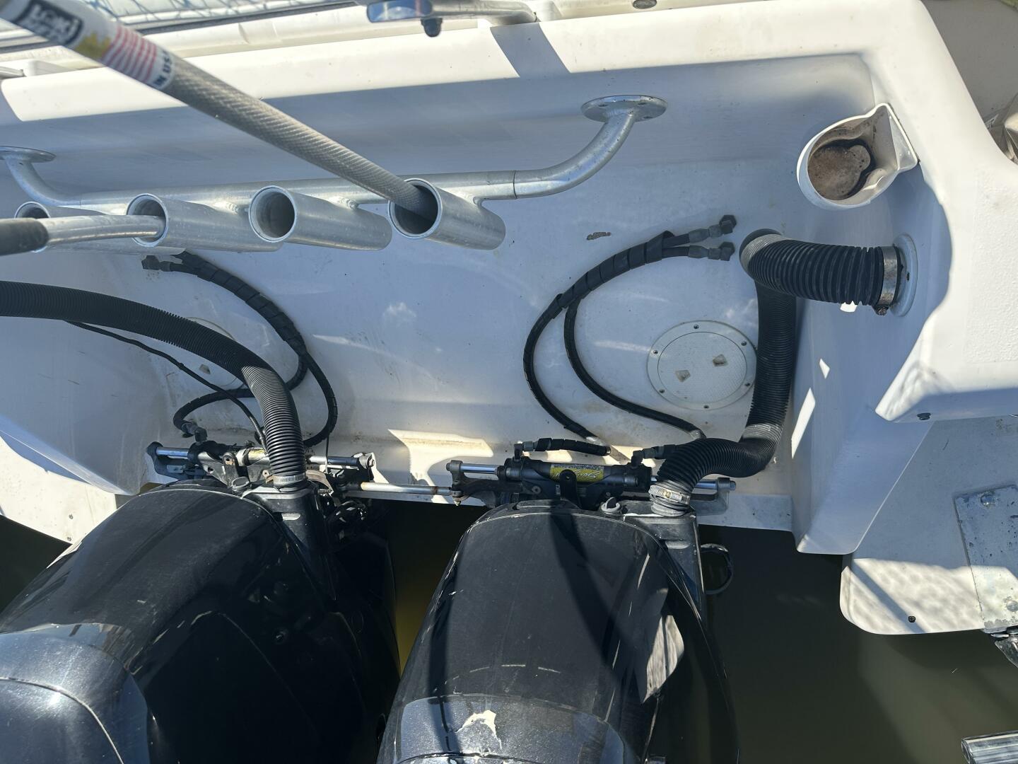 1994 Intrepid 376 Walkaround - Image 146