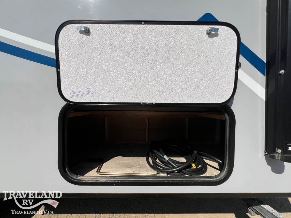 2017 Coachmen APEX 2900 15X - Image 5