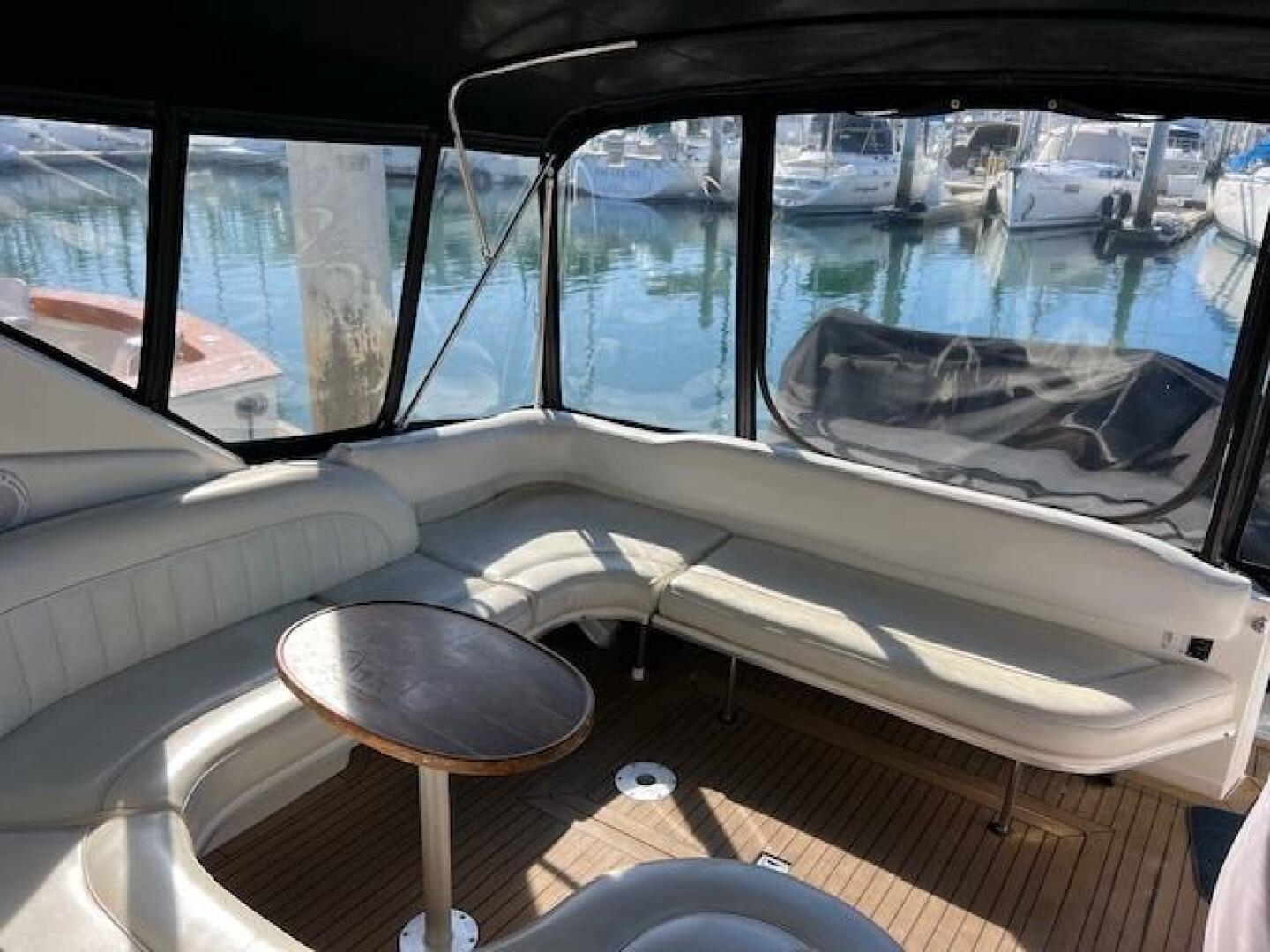 1997 Sea Ray Sundancer - Image 15