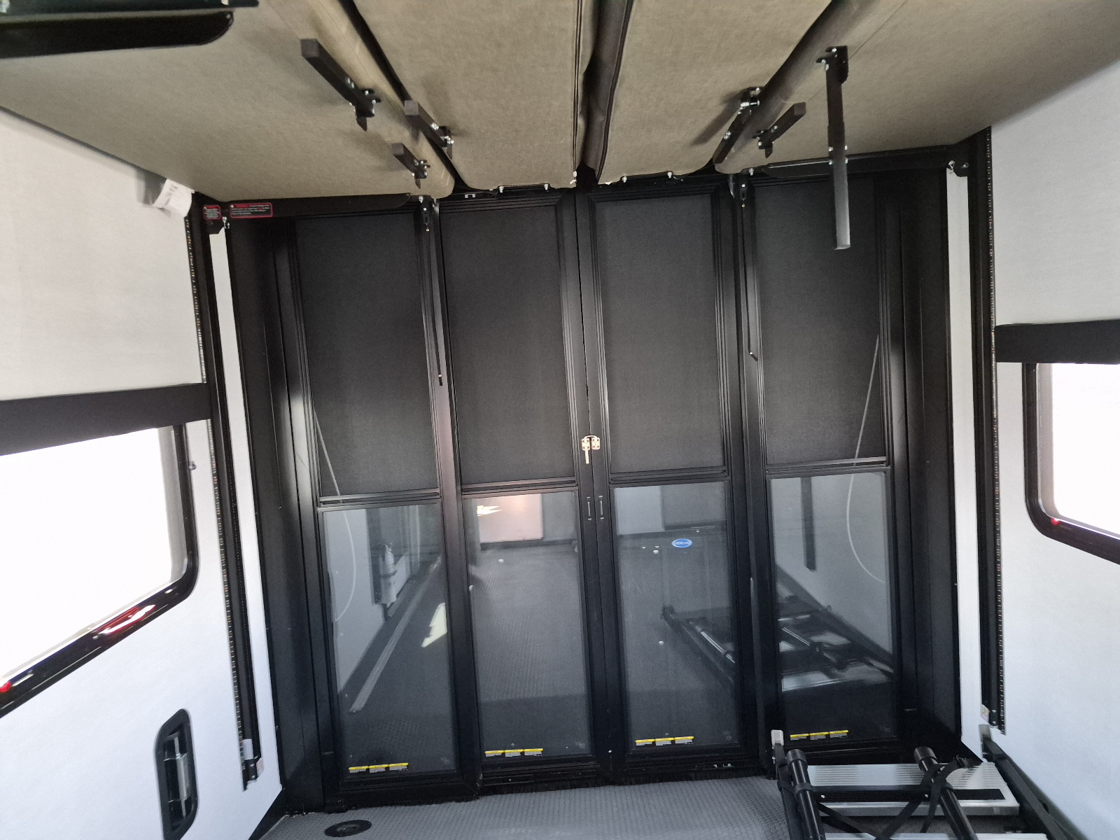 2026 Alliance RV Valor 36V11 - Image 8