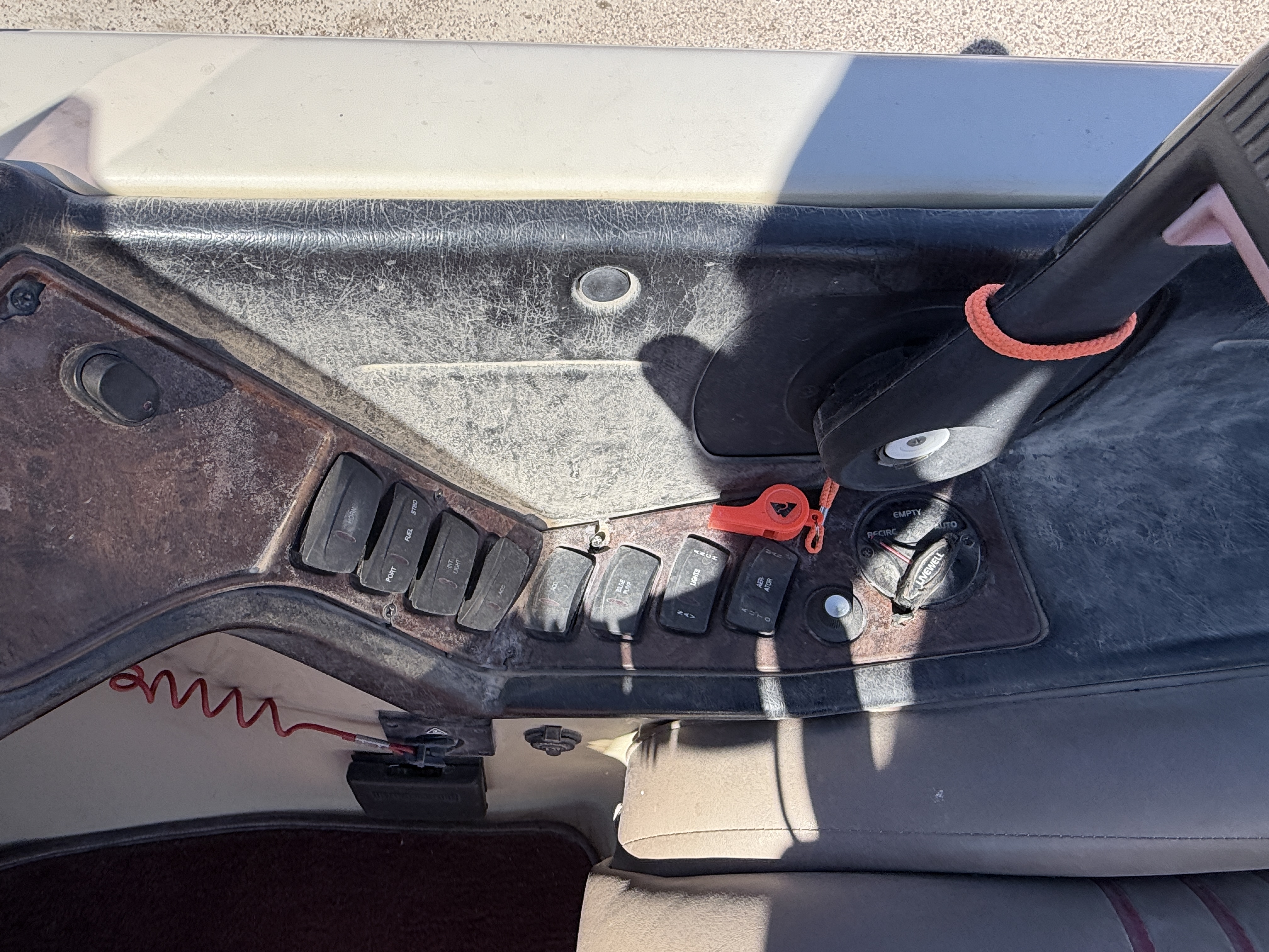 2000 RANGER 2000 520SVX - Image 15
