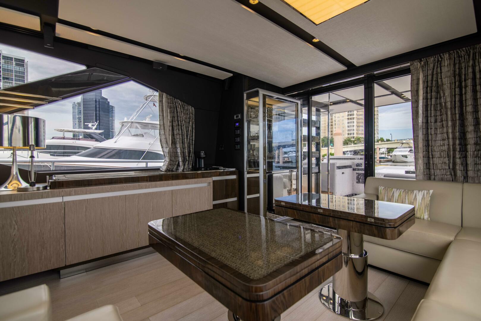 2019 Azimut S7 - Image 15