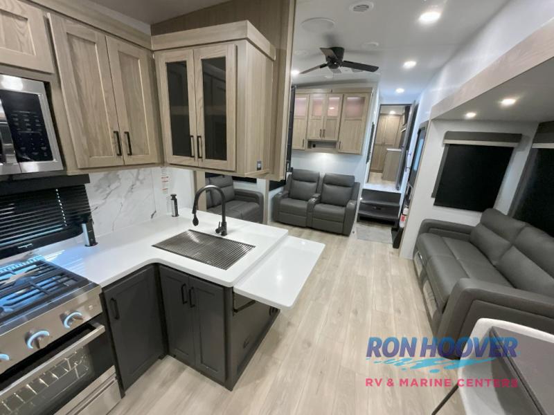 2026 FOREST RIVER 371RK - Image 16