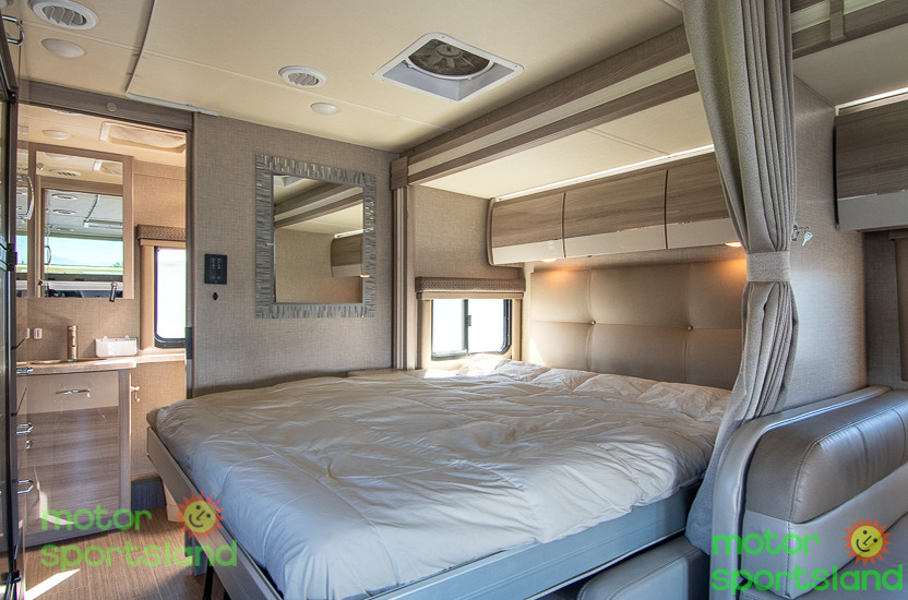 2021 Thor Motor Coach Delano - Image 41