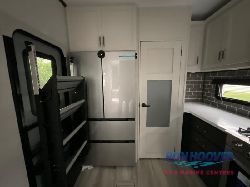 2026 KEYSTONE 3910RK - Image 9