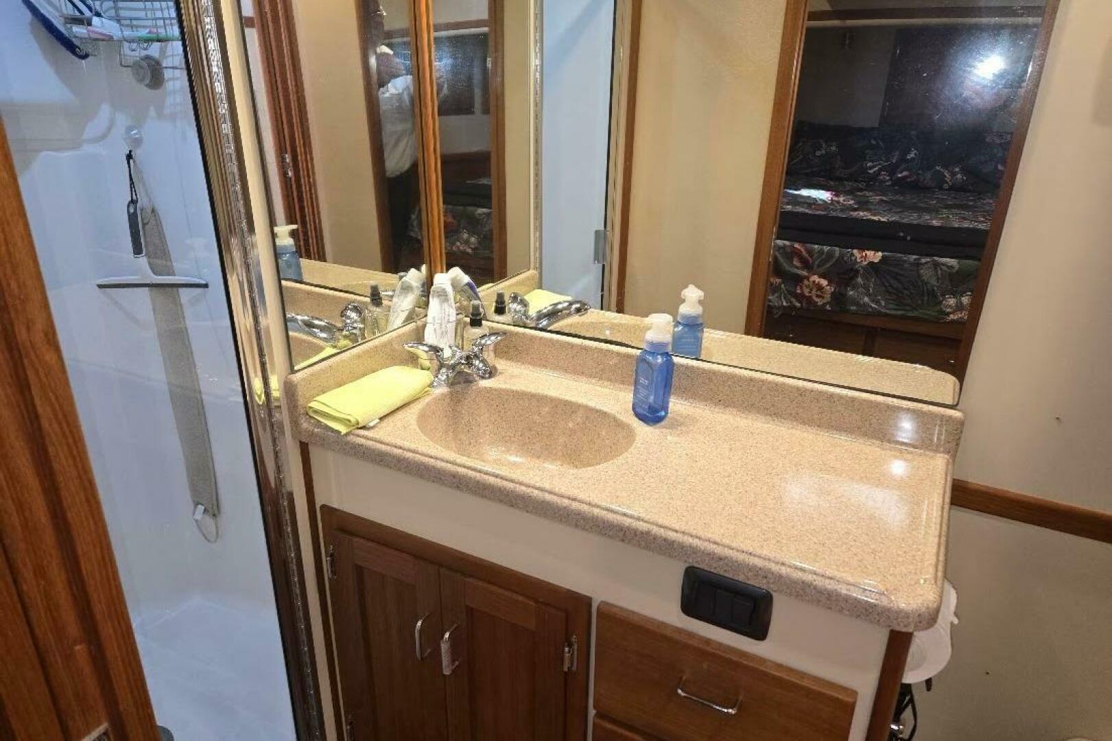 2005 American Tug 34 Pilothouse - Image 3