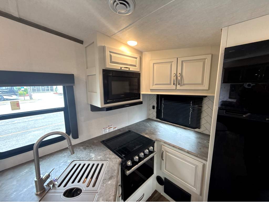 2023 Keystone COUGAR 29RKS - Image 21