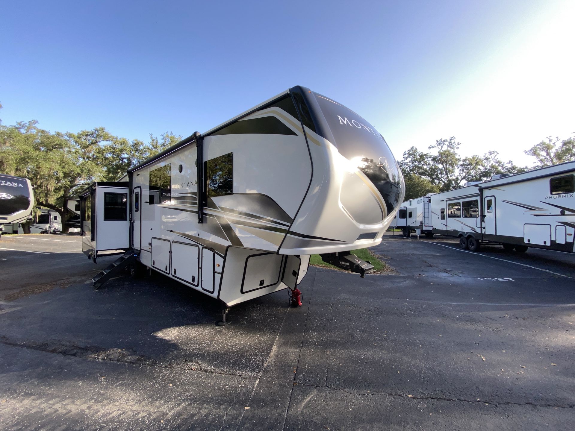 2025 Keystone Montana