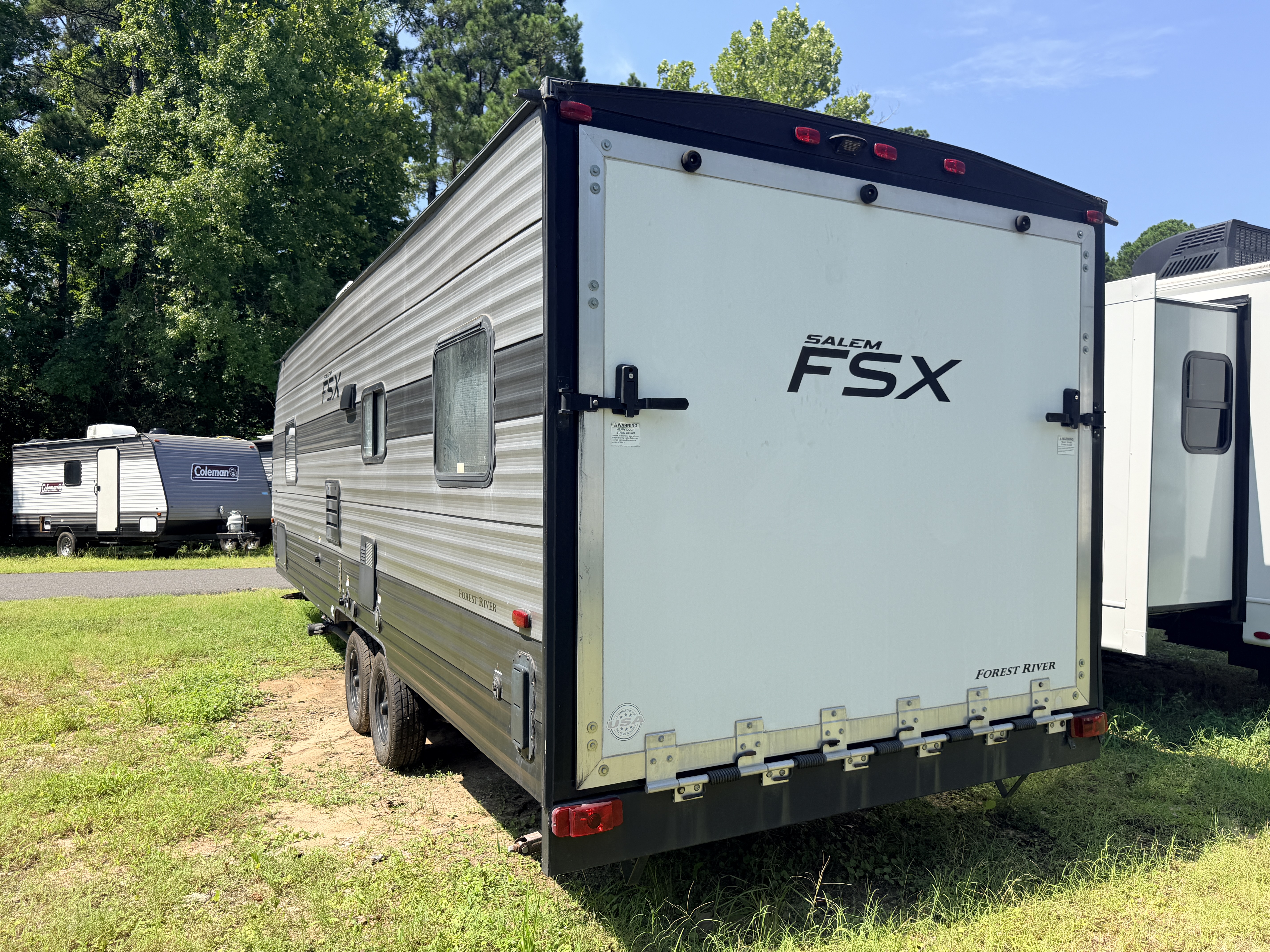 2019 Forest River Salem FSX 260RT - Image 6