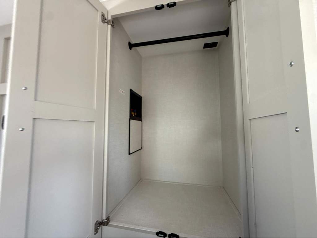2027 VENTURE RV SPORTTREK 343VIB - Image 24