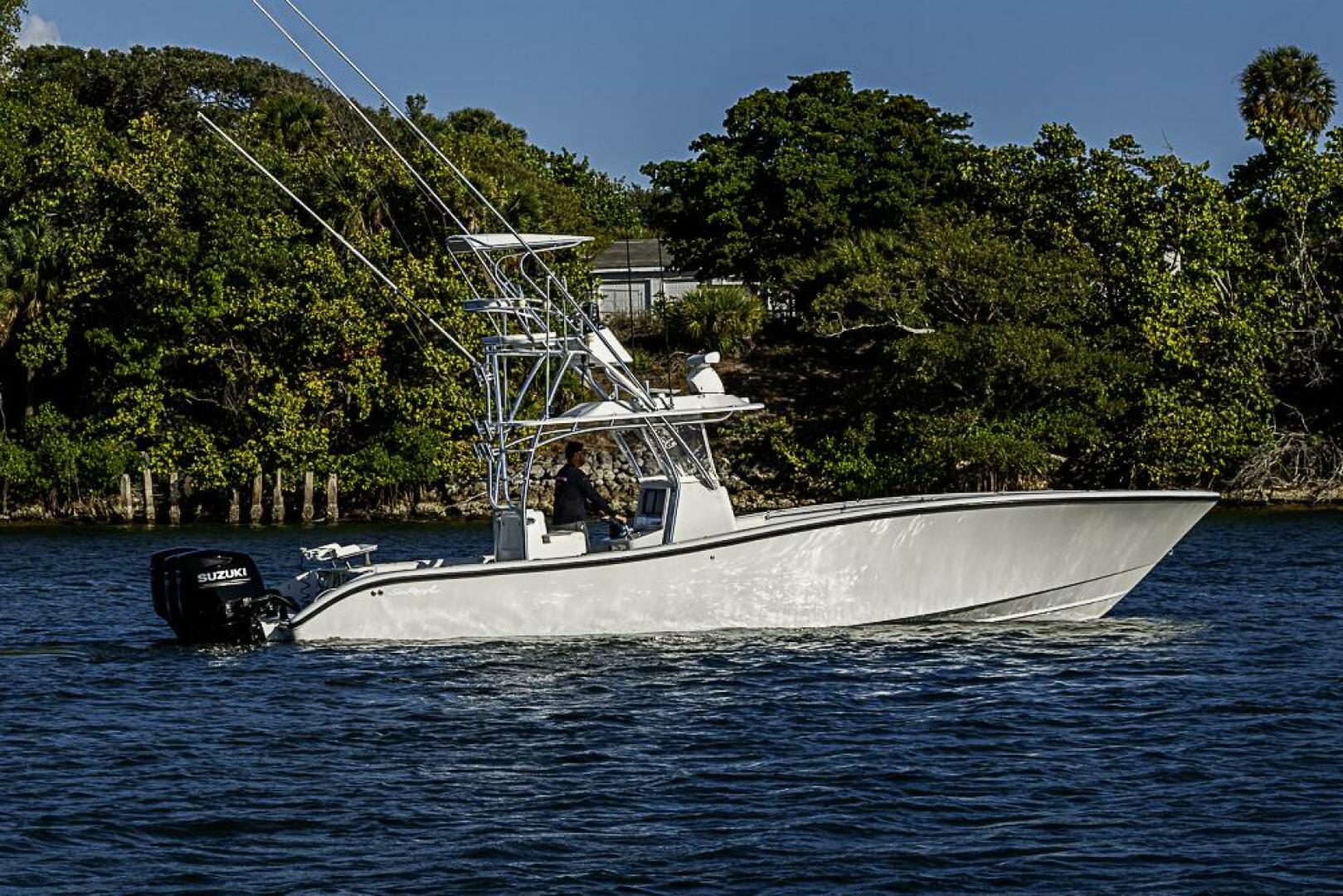 2002 Yellowfin - Image 2