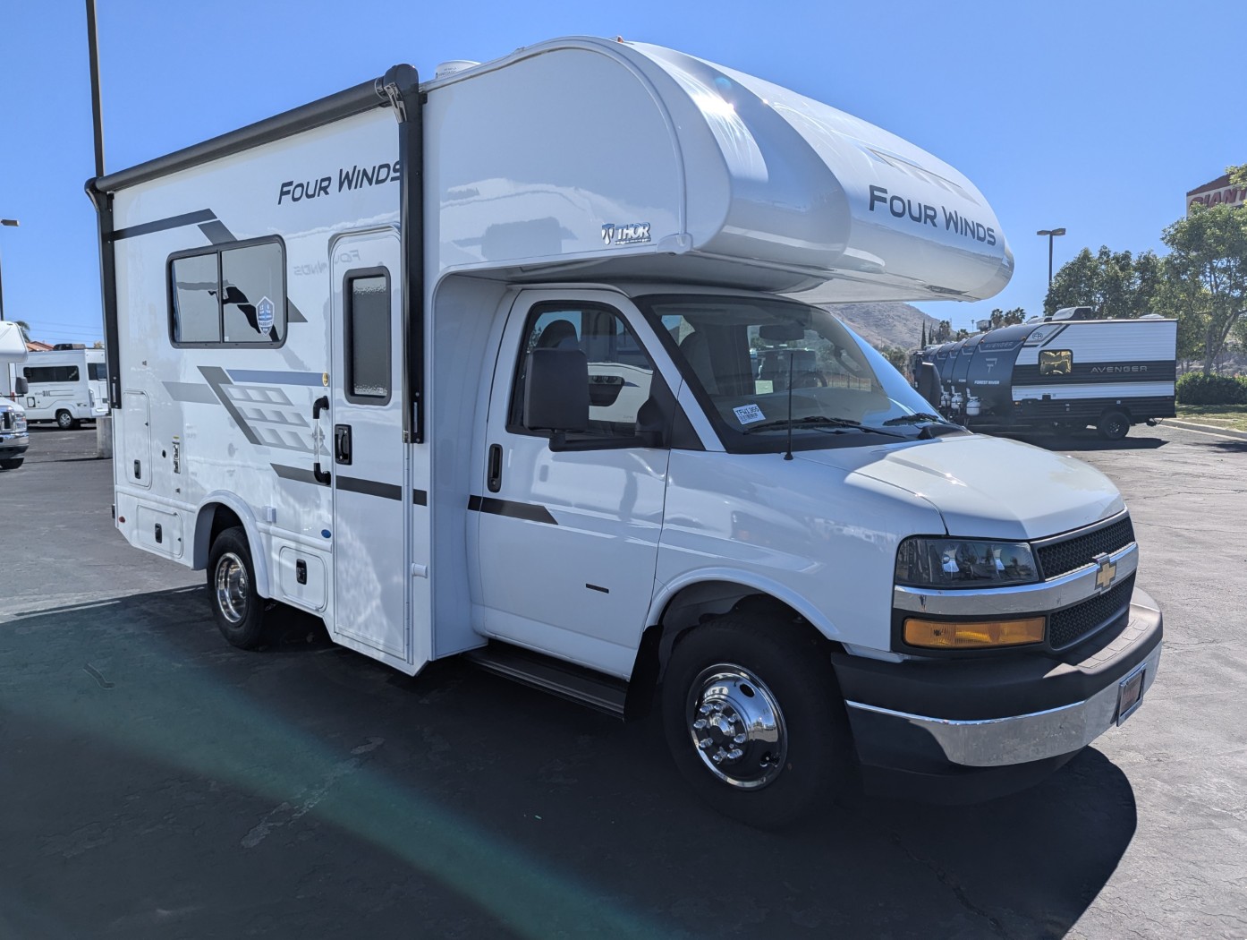 2027 Thor Motor Coach Four Winds 19X - Image 1