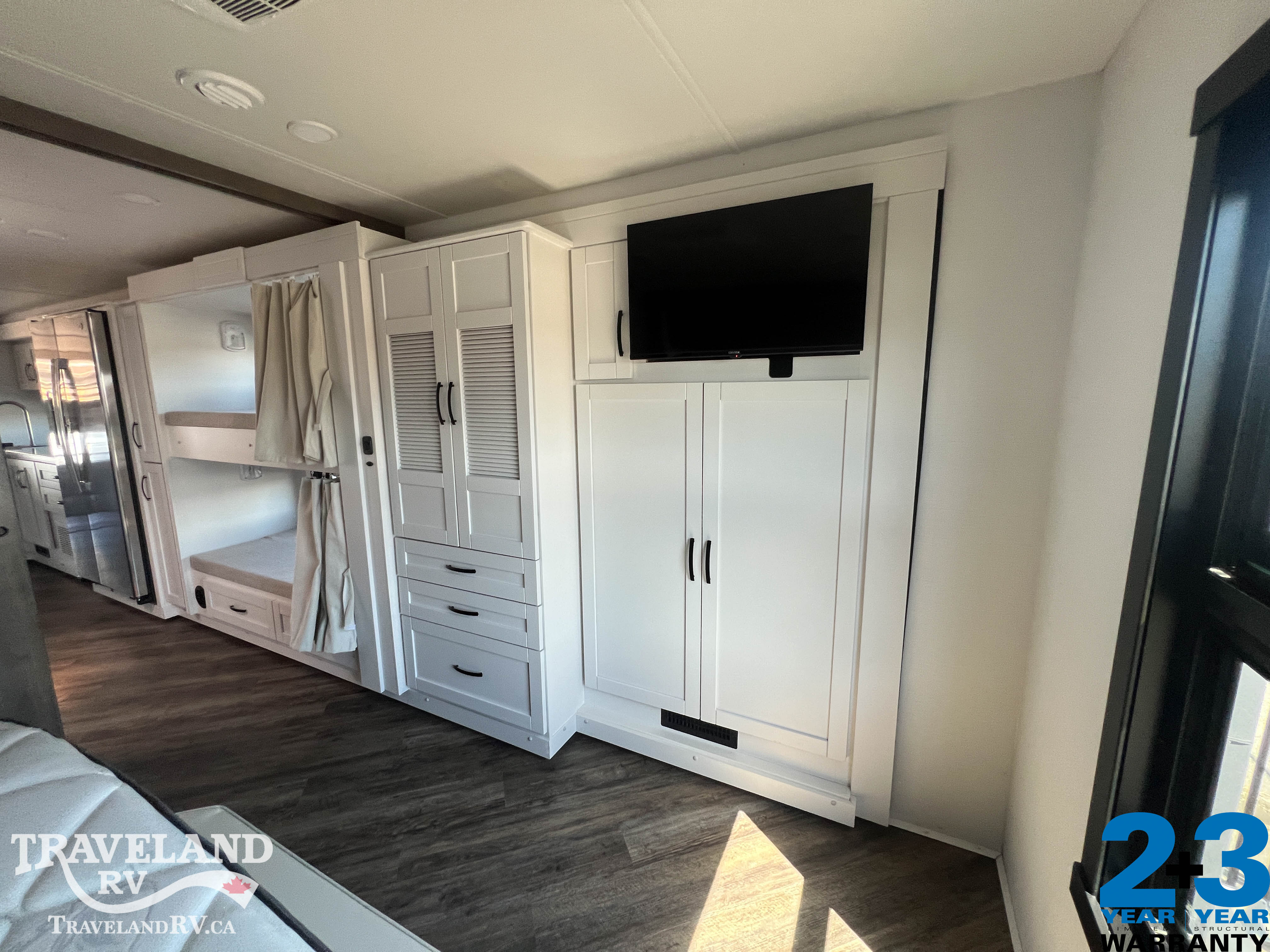 2026 Jayco Seneca 37L - Image 30