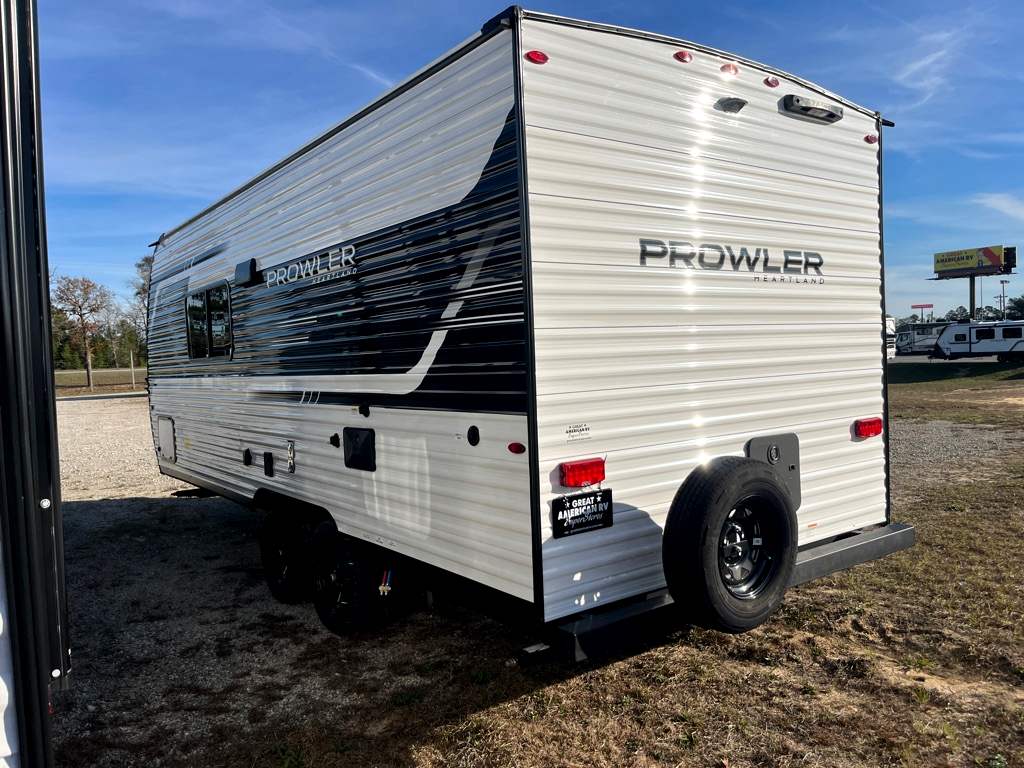2026 HEARTLAND PROWLER 2000MB - Image 4