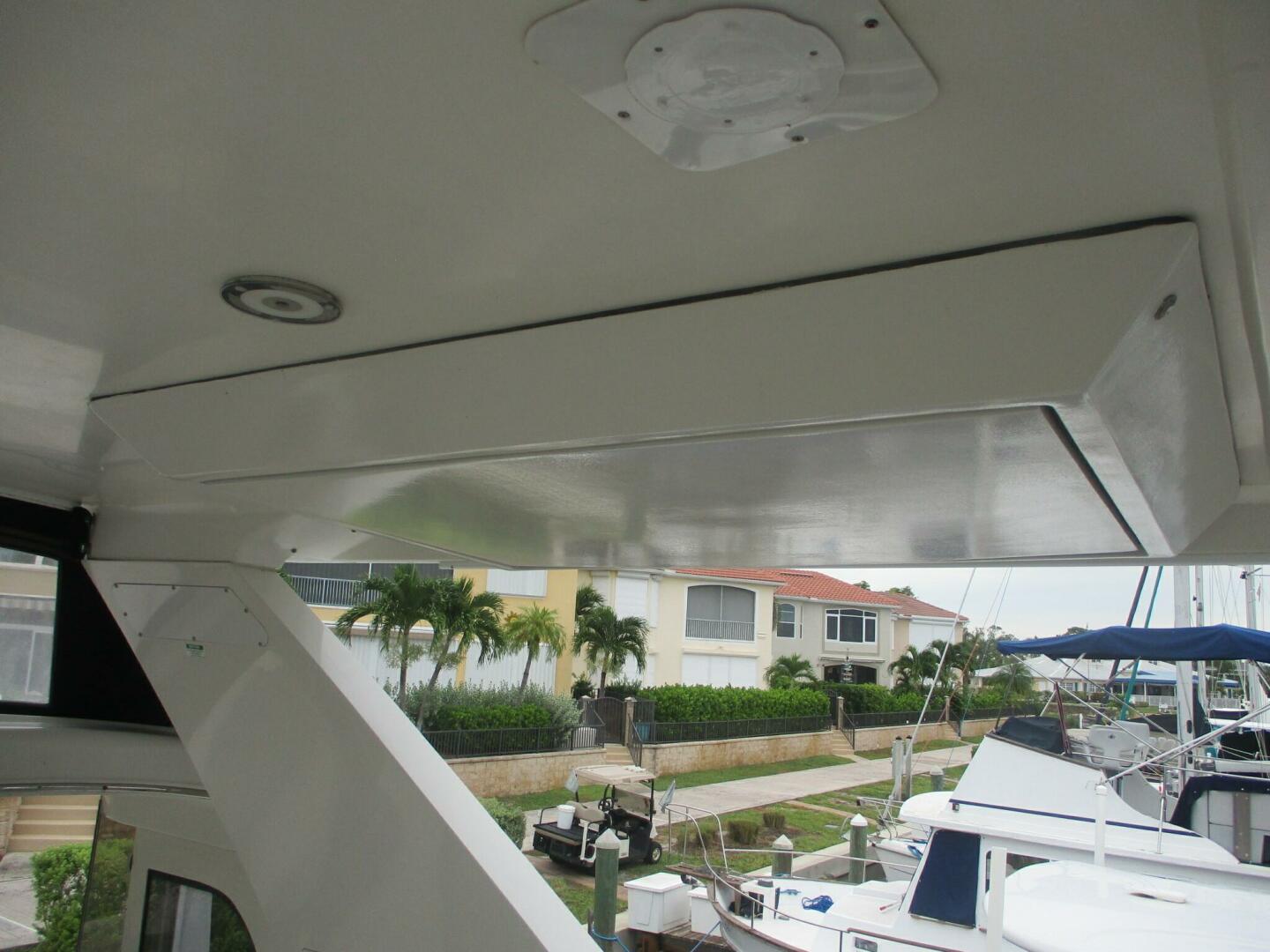 2006 Carver - Image 7